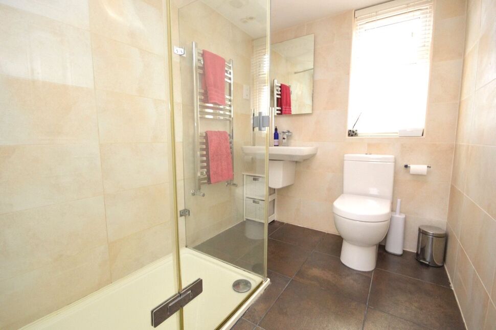Shower Room WC