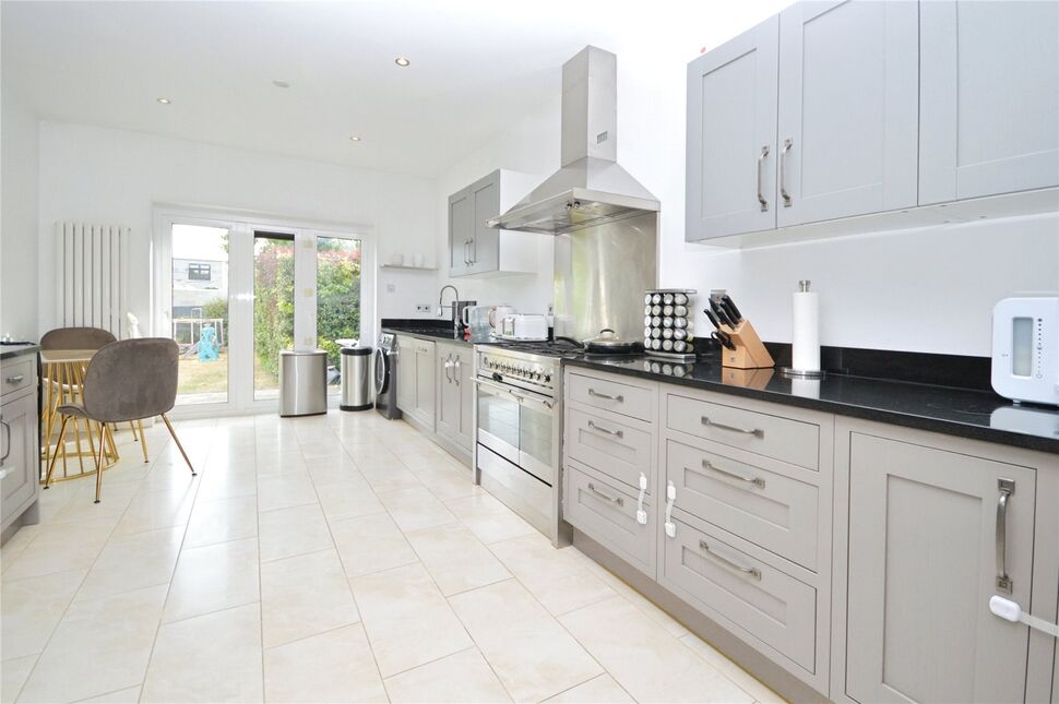 Kitchen / Breakfast