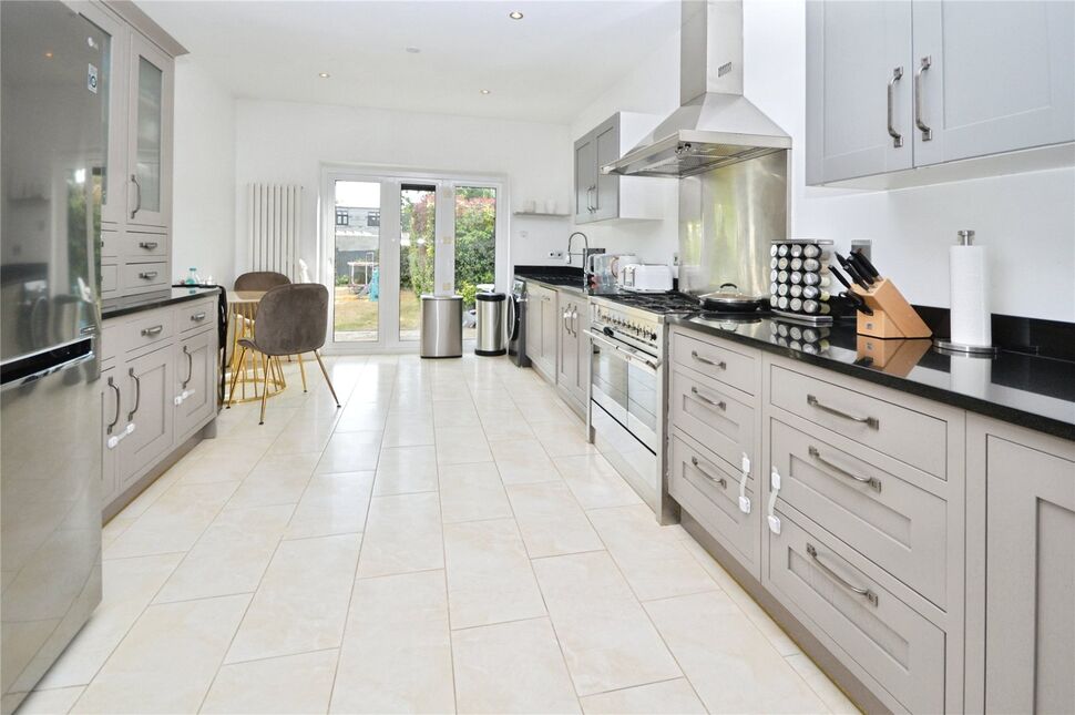 Kitchen / Breakfast