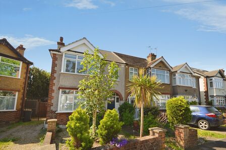 3 bedroom End Terrace House for sale