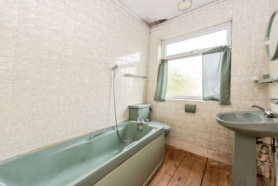 Bathroom WC