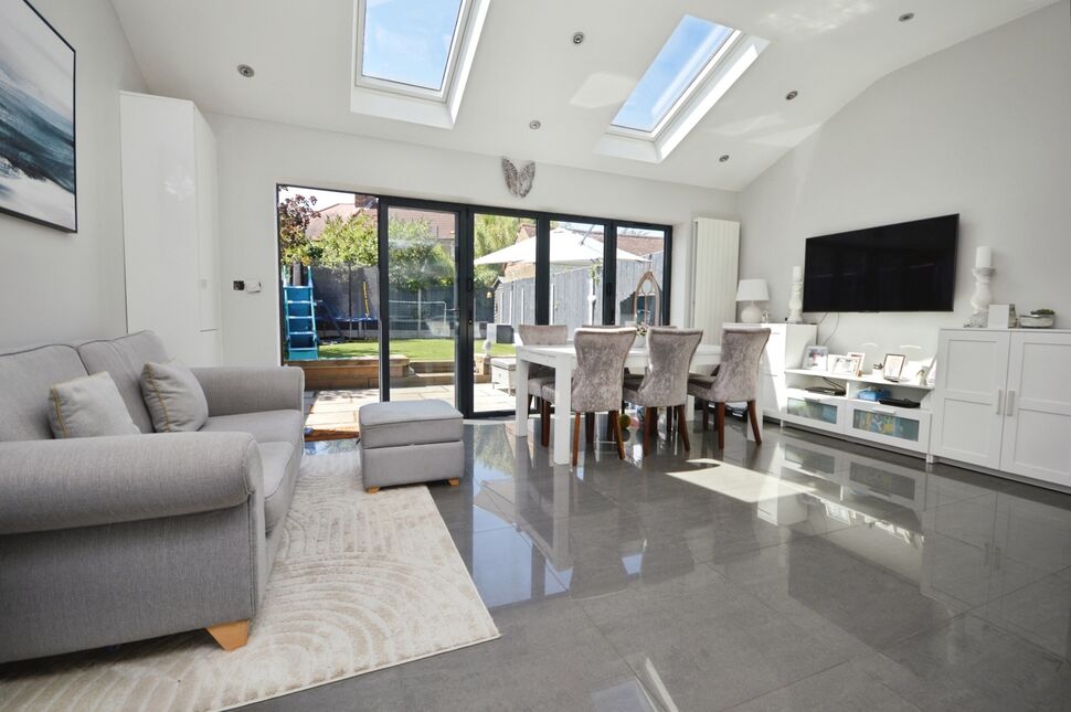 Kitchen / Family Room