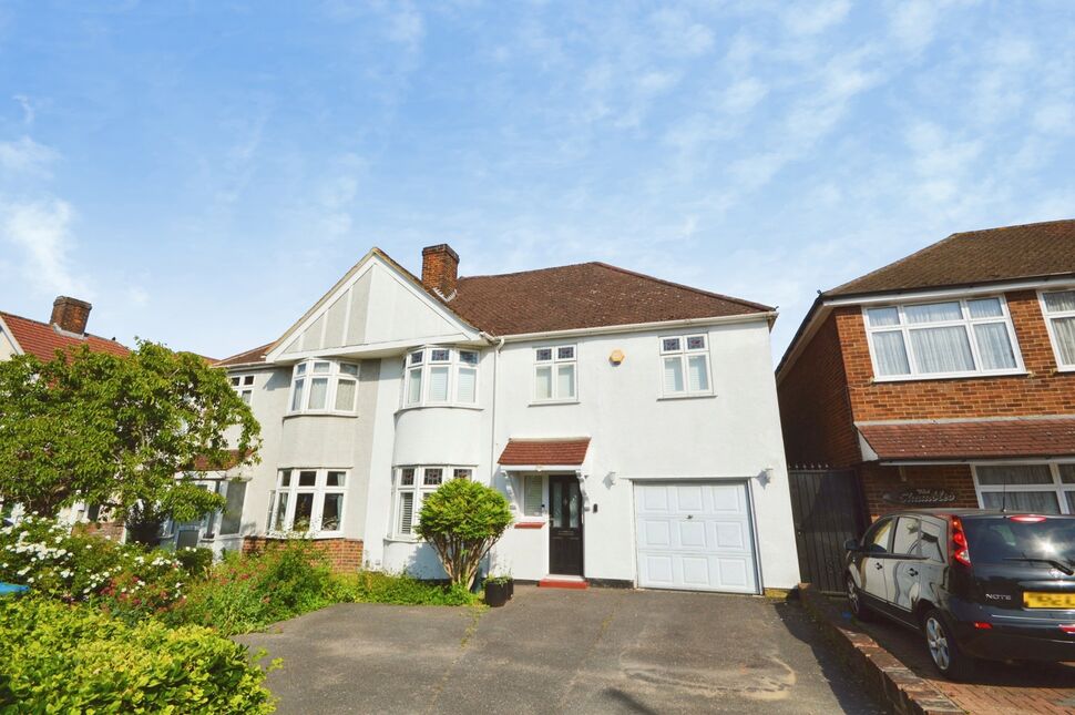 4 bedroom Semi Detached House for sale
