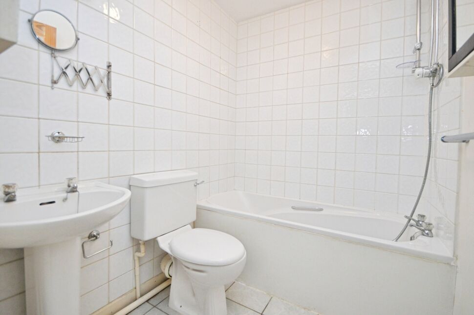 Bathroom WC