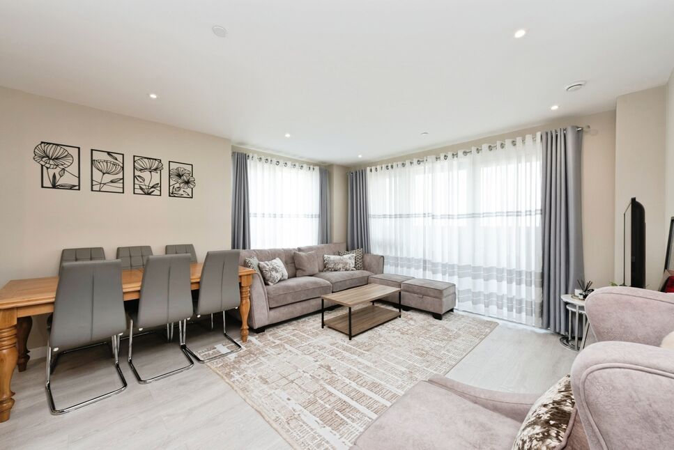 Living / Dining Room