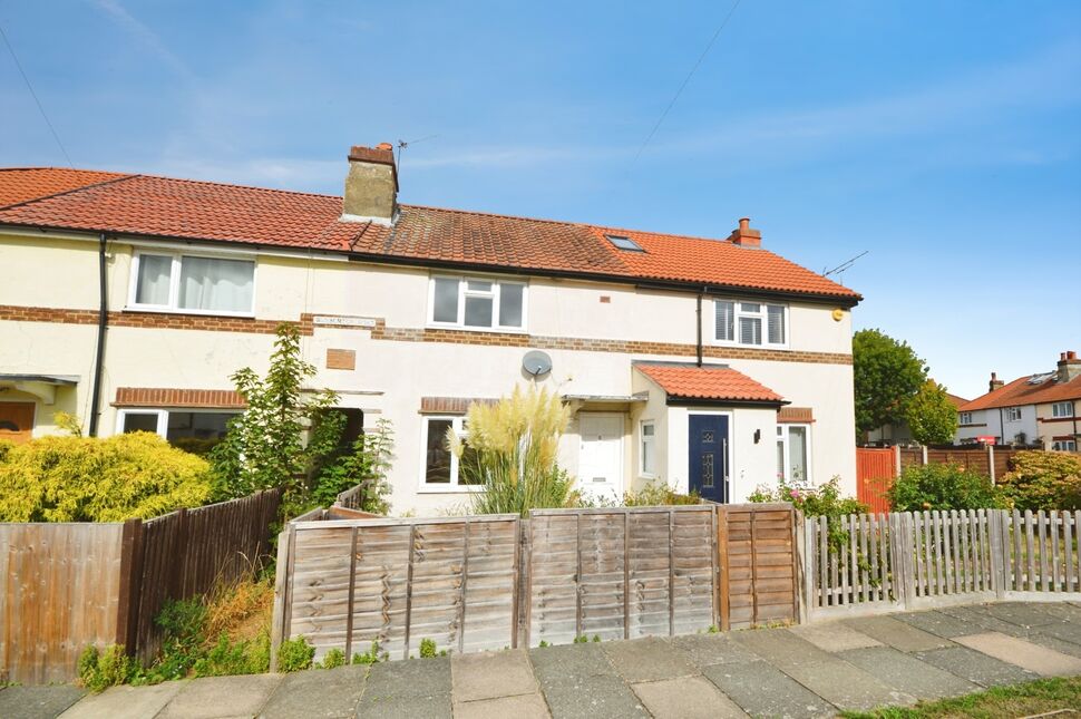 Main image of 2 bedroom Mid Terrace House for sale, Warburton Road, Whitton, Twickenham, TW2