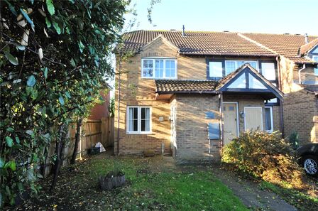 2 bedroom End Terrace House to rent