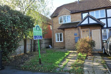 2 bedroom End Terrace House to rent