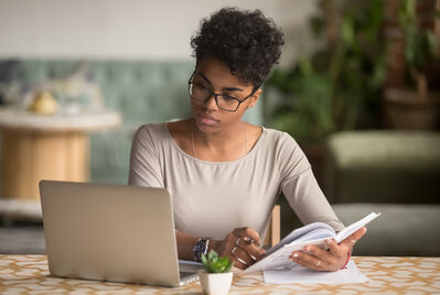 women on laptop 