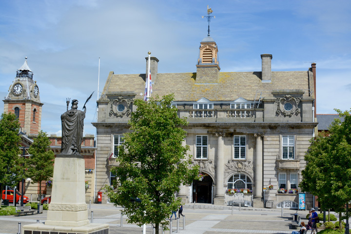 Why move to Crewe?