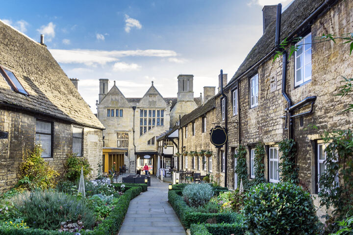 Why move to Oundle?
