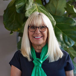 Beverley Forsigh Accompanied Viewer