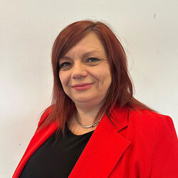 Jayne Challoner