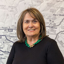 Lesley Lennon  Sales Administrator