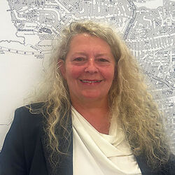 Allyson Falaise  Sales Consultant