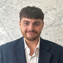 Theo Bruce  Sales Negotiator