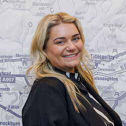 Lauren Robertson  Sales Administrator