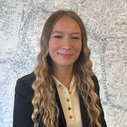 Daisy Stephens Trainee Sales Consultant 