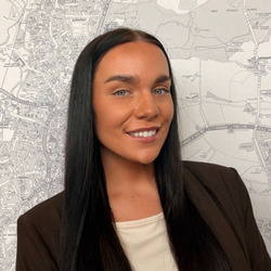 Daisy Bott Sales Negotiator 